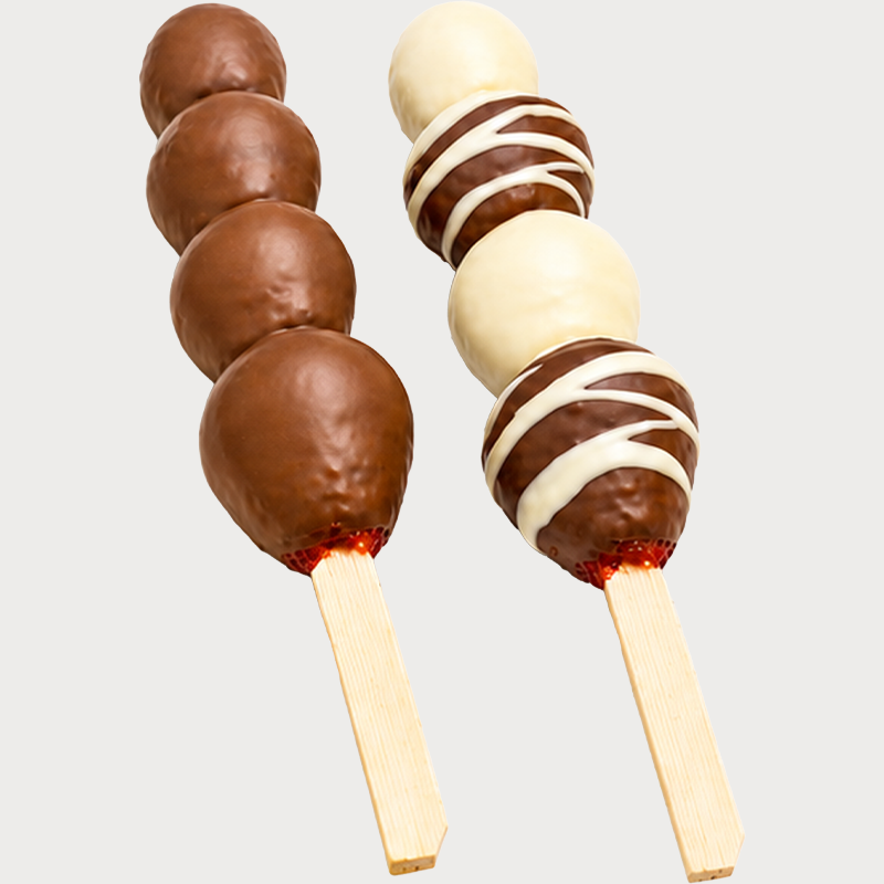 Aardbeienspiesen met chocolade